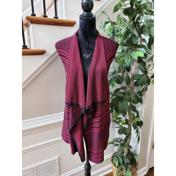 Spense Knits Women's Red & Black Viscose Sleeveless Open Front Cardigan Size XL - Picture 1 of 12